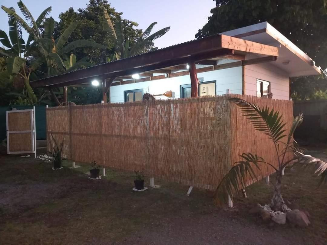 Terei-Here Bungalow Airport Avae Εξωτερικό φωτογραφία
