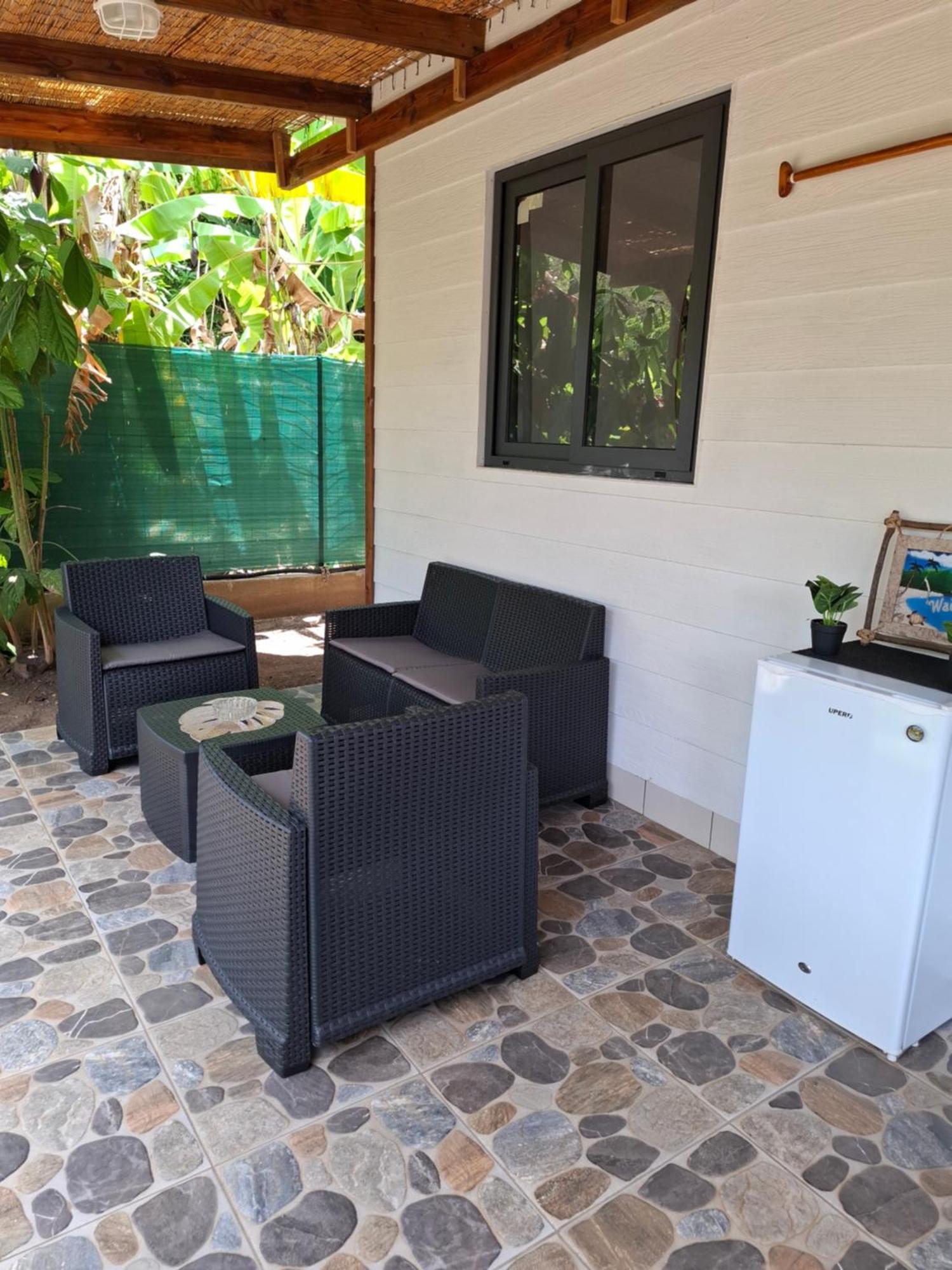 Terei-Here Bungalow Airport Avae Εξωτερικό φωτογραφία